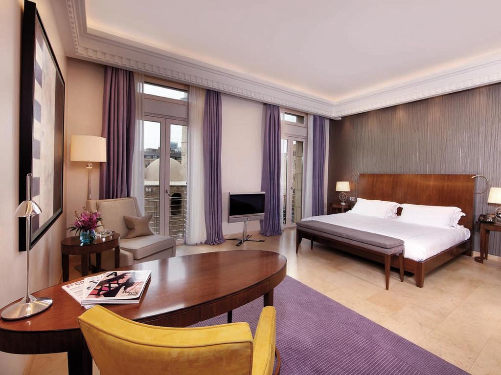 Le Gray Hotel Beiroet Buitenkant foto